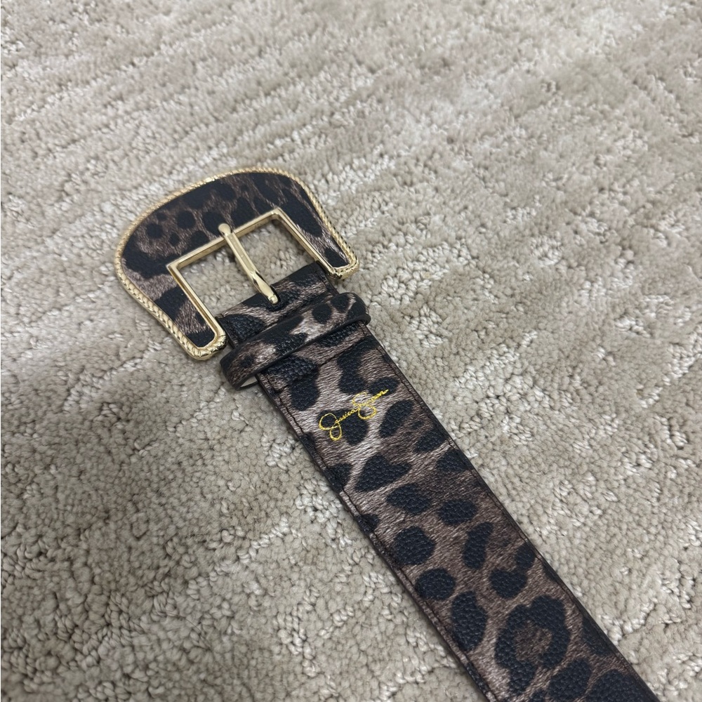 Jessica Simpson cheetah belt